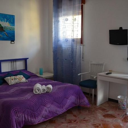 A Due Passi Da Erice B&B Номер фото